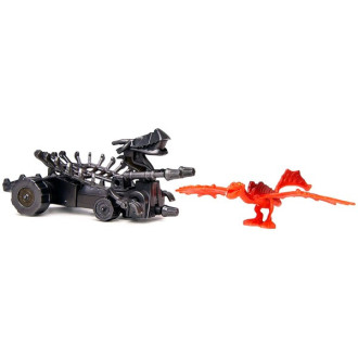 Spin Master Monstrous Nightmare vs. Snuffer