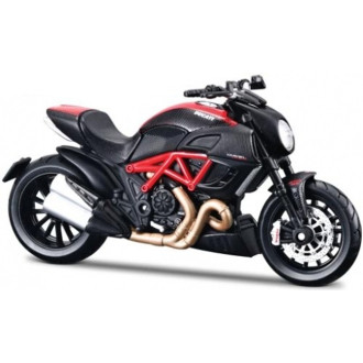 Maisto Ducati Diavel Carbon, Černá 1:18