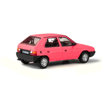 Abrex Škoda Favorit 136L (1988) Růžová Matná 1:43