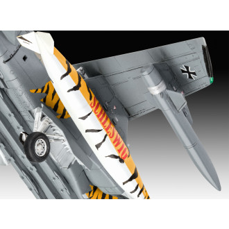 Revell ModelSet letadlo 03880 Tornado ECR Tigermeet 2018 (1:72)