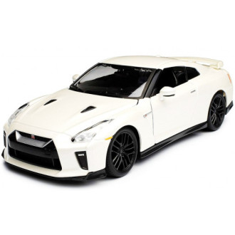 Bburago Nissan GT-R (2017) White 1:24