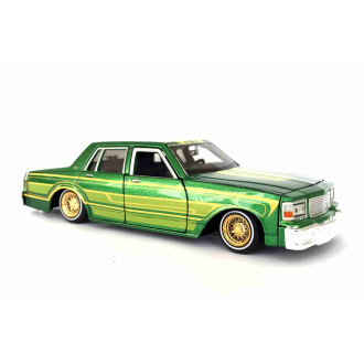 Maisto Chevrolet Caprise 1987, zelený 1:24