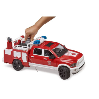 Bruder 2544 RAM 2500 Hasičské vozidlo