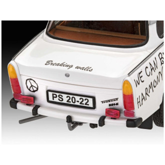 Revell Plastic ModelKit auto 67713 Trabant 601S Builder´s Choice (1:24)