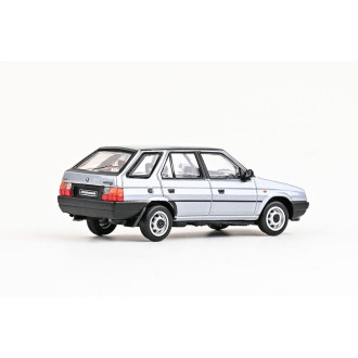 Abrex Škoda Forman (1993) Stříbrná Safír Metalíza 1:43