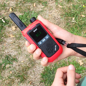 BUKI Vysílačky Walkie Talkie 5km - dobíjecí baterie
