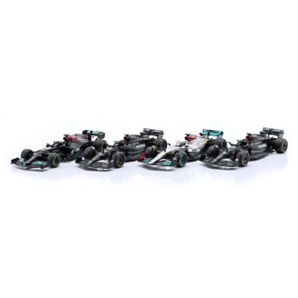 Bburago RACE Formula F1 4PAC Mercedes AMG F1 W15 (2024), 44 L.Hamil ton, 63 G.Russe