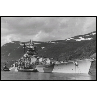 Cobi 4853 II WW Battleship Tirpitz, 1:700, 593 kostek