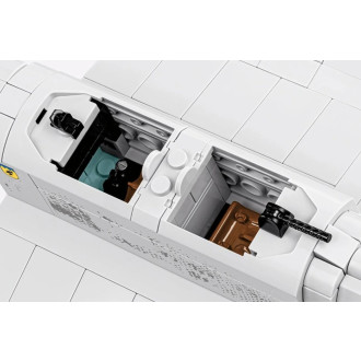 Cobi 5768 II WW Junkers JU 87D-3 STUKA, 1:32, 556 kostek a 2 figurky