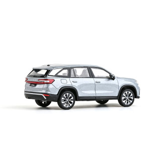 Abrex Škoda Kodiaq II (2023) Stříbrná Smoky Diamond Metalíza 1:43