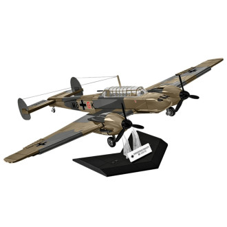 Cobi 5777 II WW Messerschmitt Bf 110C, 1:32, 578 k, 2 figurky