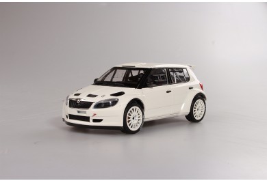 Abrex Škoda Fabia II FL S2000 (2010) Bílá 1:18