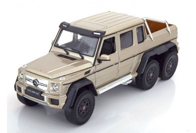 Welly Mercedes-Benz G 63 AMG 6x6, gold 1:24