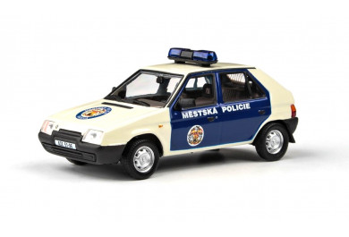 Abrex Škoda Favorit 136L (1988) Městská Policie Praha 1:43