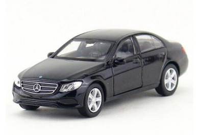 Welly Mercedes Benz E-Class 2016, černý 1:36