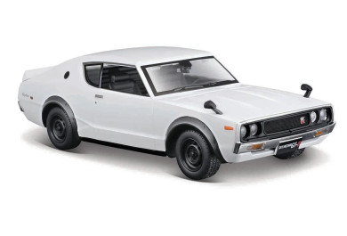 Maisto Nissan Skyline 2000GT-R (KPGC110) 1979, bílý, 1:24