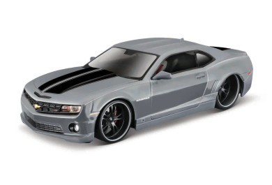 Maisto Stavebnice auta Chevrolet Camaro SS (2010), Šedé 1:24