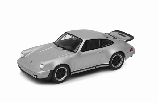 Welly Porsche 911 Turbo 3.0 (1974) Stříbrné 1:34-39