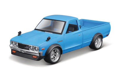 Maisto Design Tokyo Mods, 1973 Datsun 620 Pick-up, modrý, 1:24
