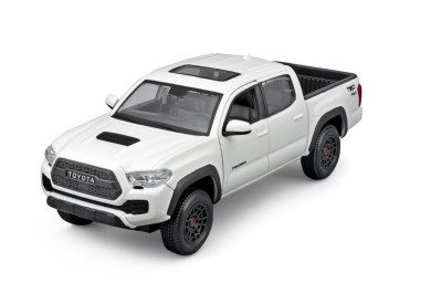 Maisto Toyota Tacoma TRD Pro, bílá, 1:27