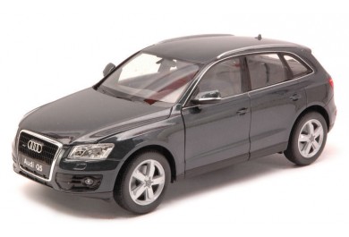 Welly Audi Q5 Černý 1:24